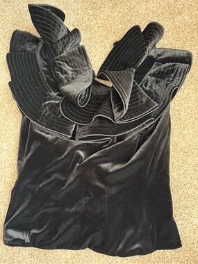 ANTONIO MELANI Black Velvet Ruffle Neck Top